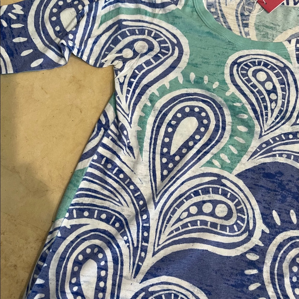 WHIMSY ROSE TEE - Picture 10 of 12